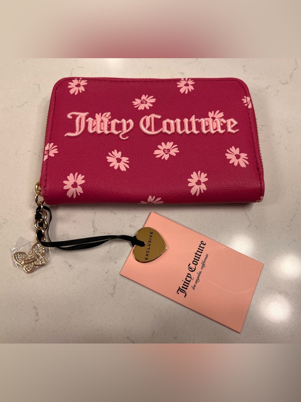Juicy Couture Hot Pink Daisy Zip Wallet with Light Pink Accents 564-13